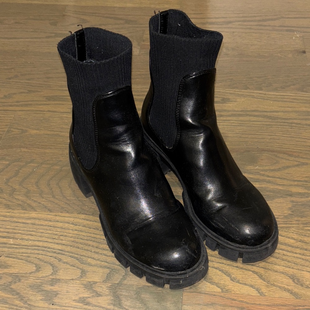 Steve Madden Black Heeled Boots